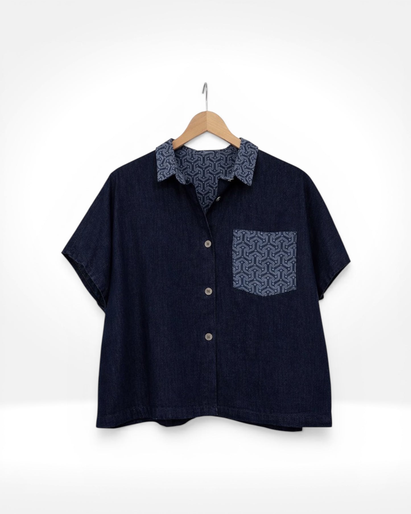 Indigo Pattern Pocket Short Sleeve Denim Shirt (Bella Blue)