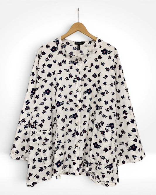 Midnight Bloom Short Button Top (Bella Blue)