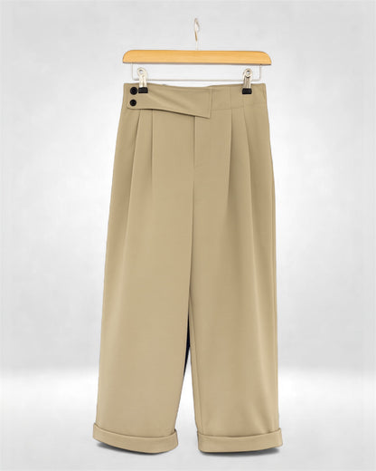 Urban Relax Pleated Crop Trousers