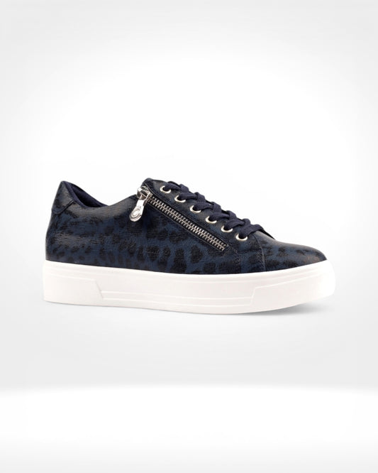 Charm II Navy Trainer