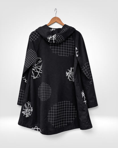 Abstract Grid Oversized Collar Button Jacket (Bella Blue)