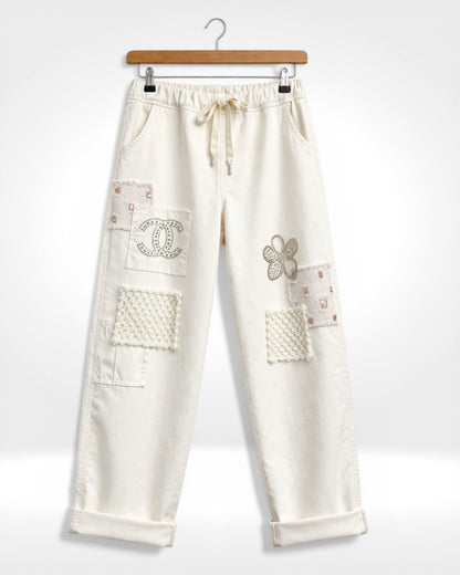 Pantalon en coton blanc à patchs