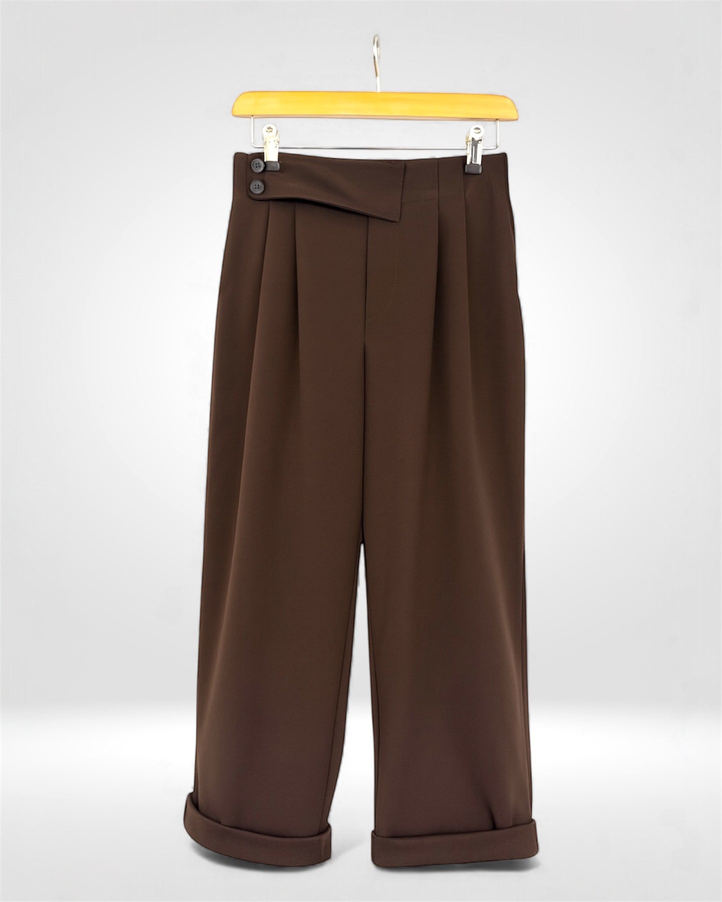 Urban Relax Pleated Crop Trousers