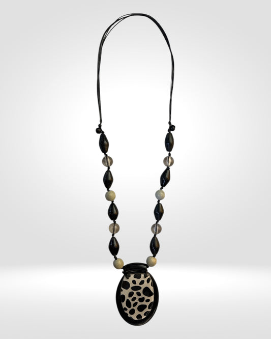 Animal Print Oval Pendant Beaded Necklace